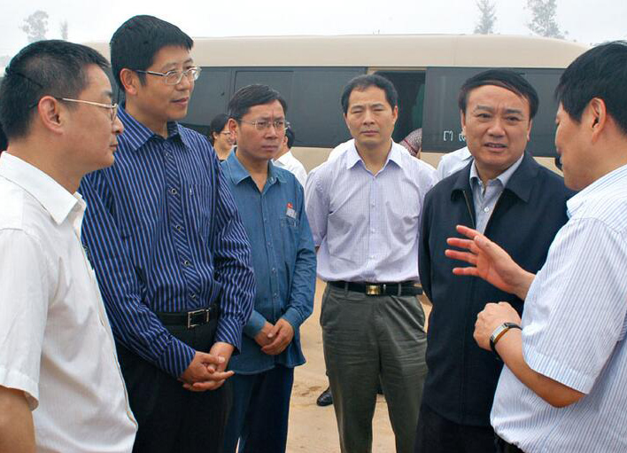 四川省副省长刘捷一行到开云官方入口登录调研