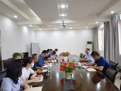 开云官方入口登录股份公司党委书记、董事长廖廷君到进出口公司调研指导工作