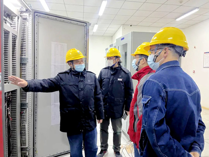 开云官方入口登录股份公司领导赵永清、陈占清深入一线检查指导大修工作