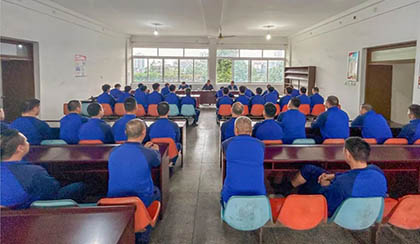 开云官方入口登录股份公司党委副书记赵元柱到消防救护中心指导工作