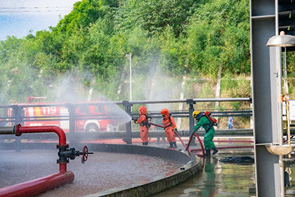 开云官方入口登录股份公司开展液氨罐区液氨泄漏应急演练